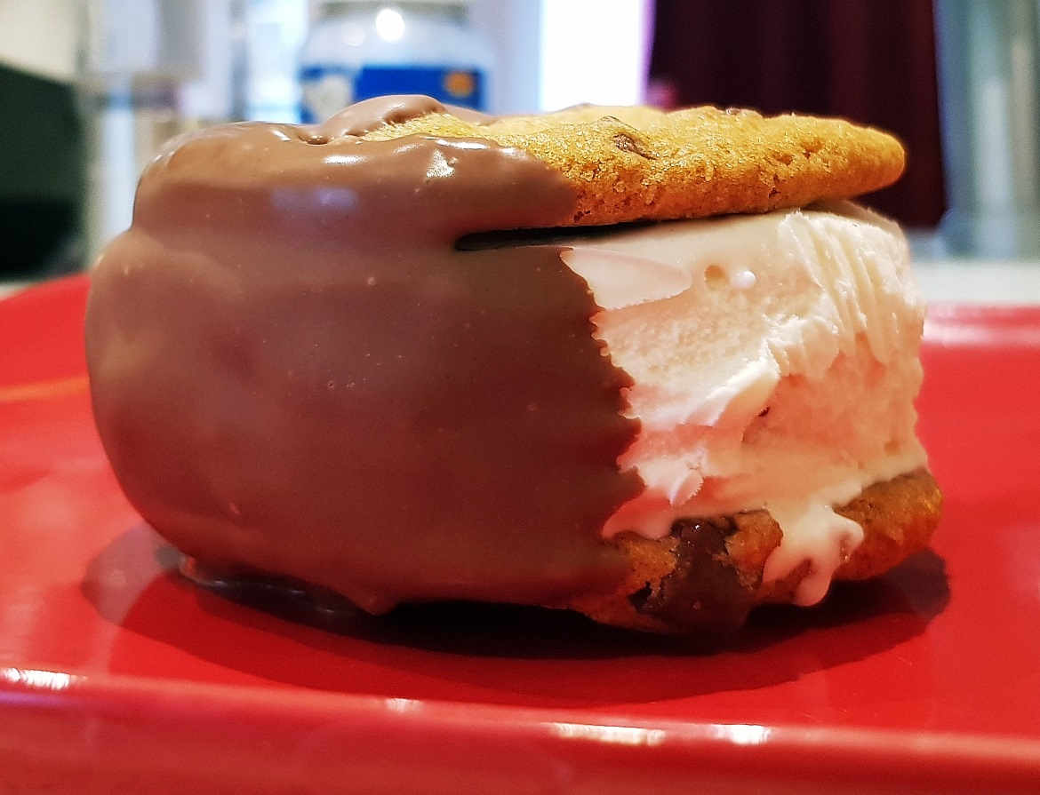 Ice cream sandwich - July and August 2018 Monthly Recap by BeckyBecky Blogs