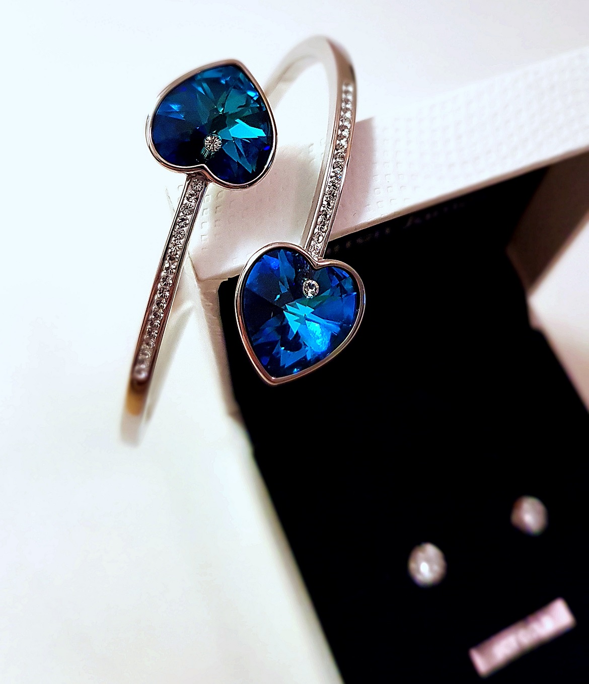 Swarovski bracelet and sparkly earrings - Christmas Presents Round Up by BeckyBecky Blogs
