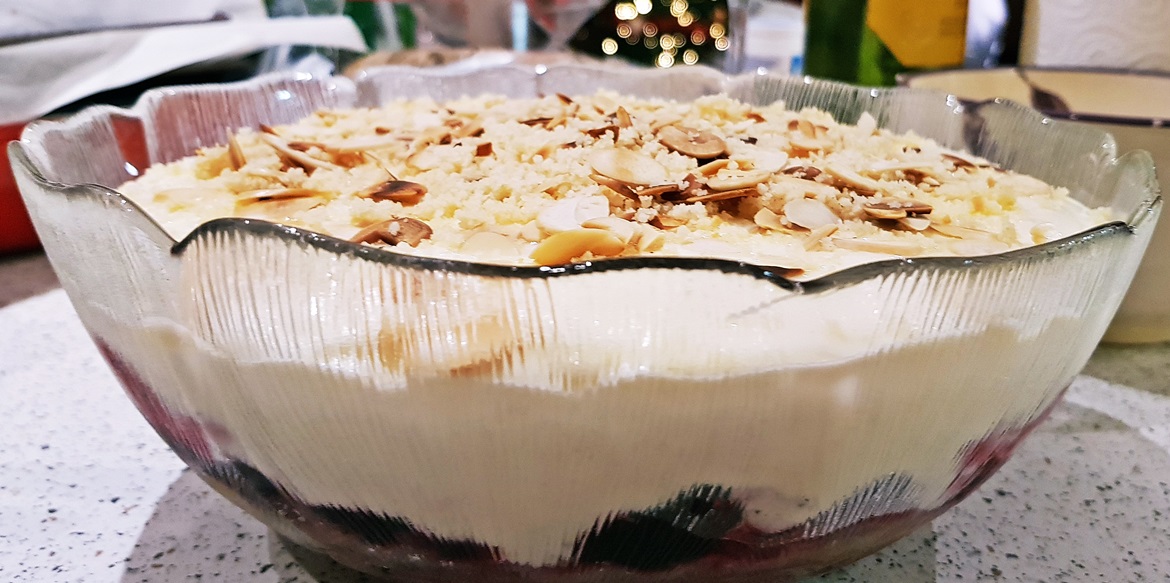 Anglo-Italian trifle - December Monthly Recap by BeckyBecky Blogs