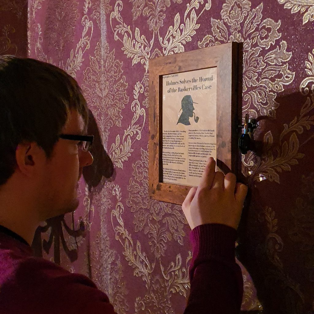 Signage - Sherlocked In by The Escapologist, Leeds escape room review by BeckyBecky Blogs