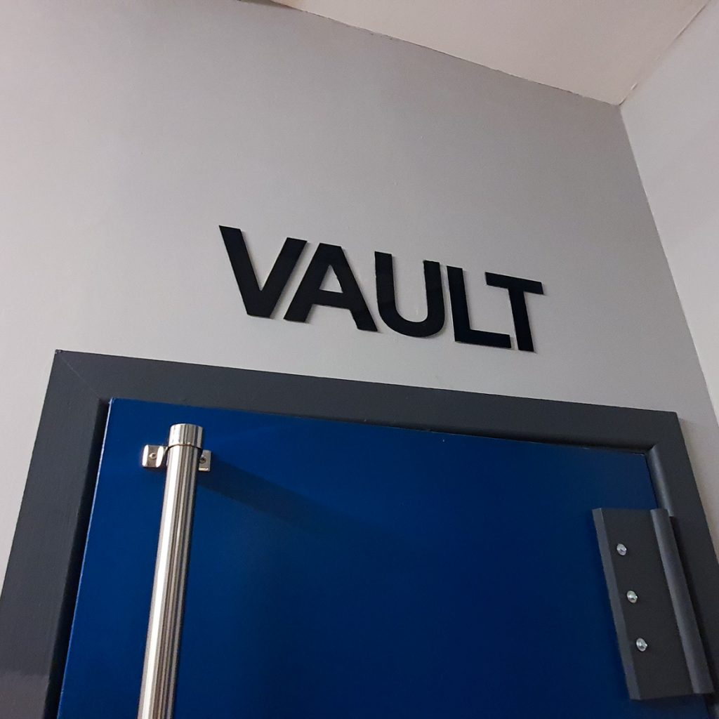 The vault - Gem Runner escape room by Lucardo Manchester, review by BeckyBecky Blogs