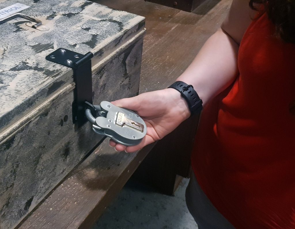 Padlock - Lightning in a Bottle by Kanyu Escape, Leeds escape room review by BeckyBecky Blogs