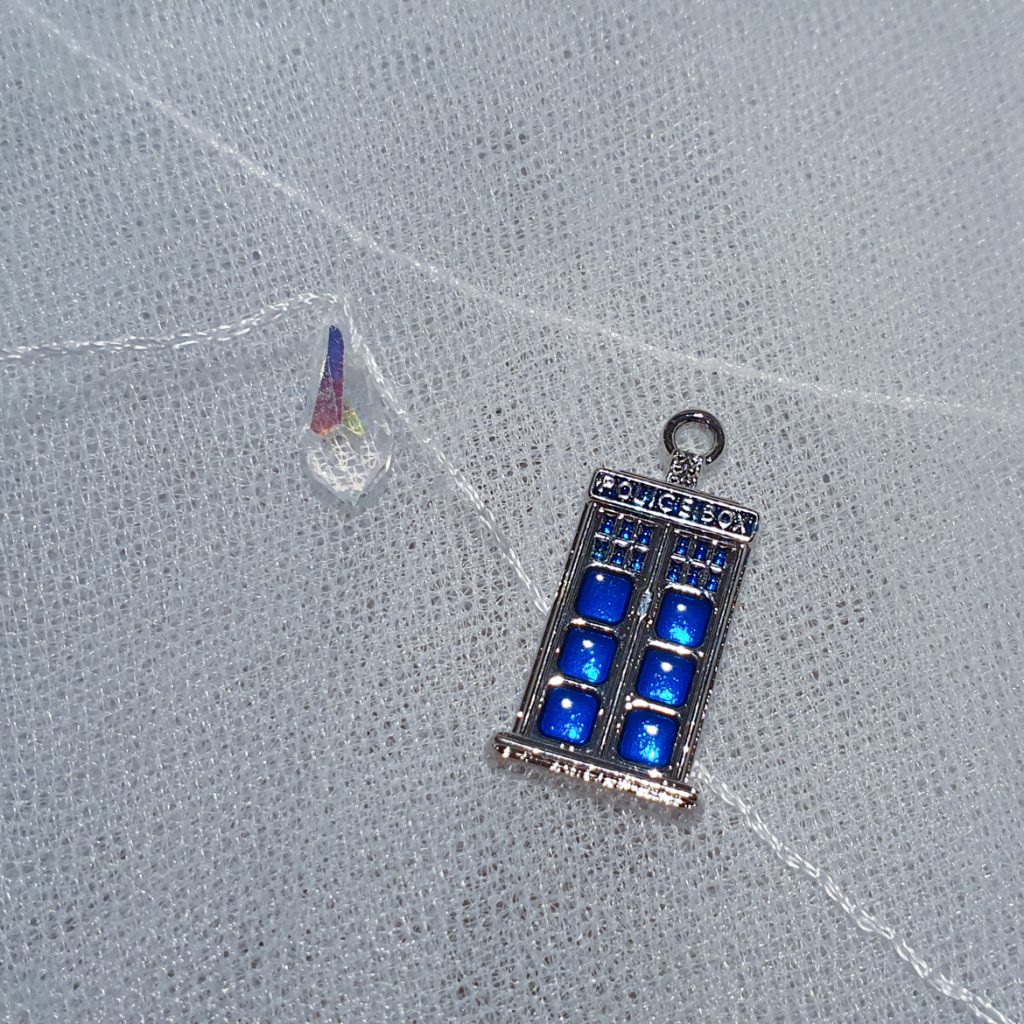 TARDIS bouquet charm - February 2020 Monthly Recap by BeckyBecky Blogs