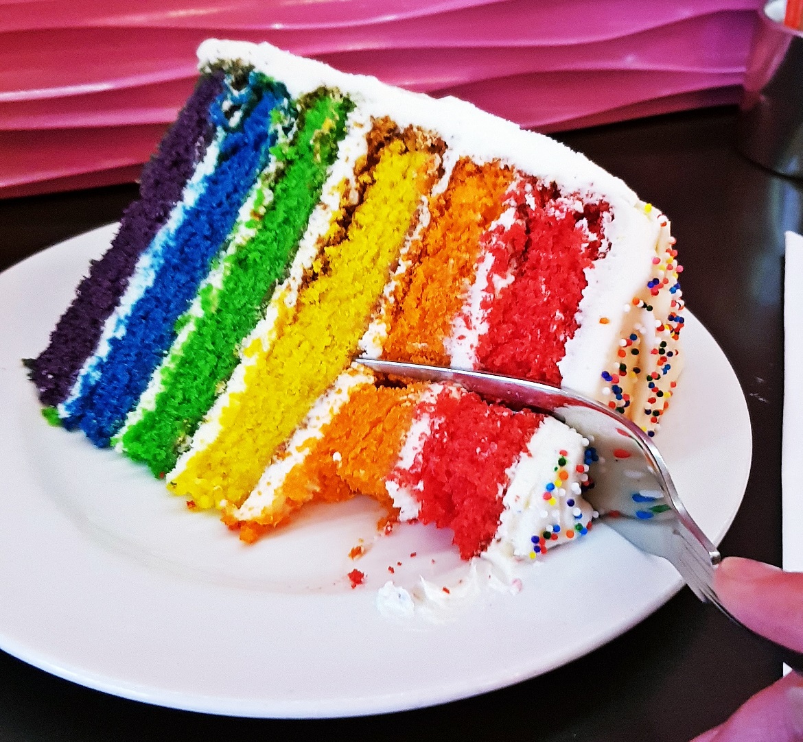 Rainbow cake at Hummingbird Bakery - October Monthly Recap by BeckyBecky Blogs