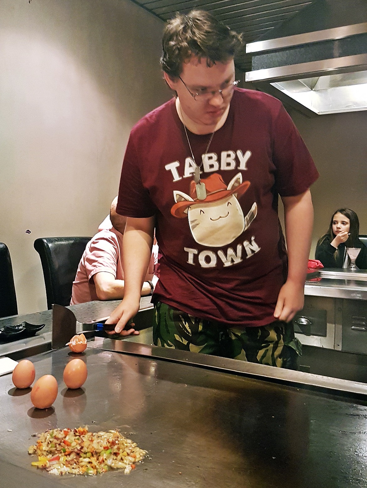 Geran sliding the egg at Teppanyaki Leeds - October Monthly Recap by BeckyBecky Blogs