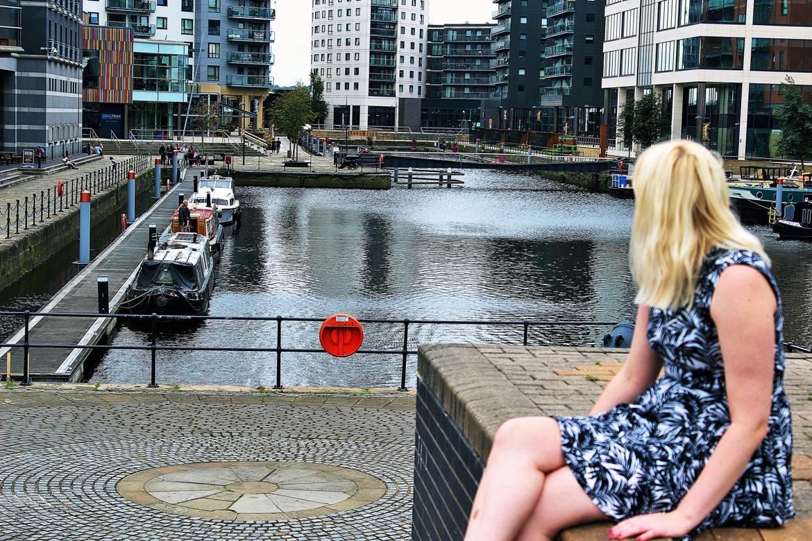 Photo from my free blogger photo shoot at Leeds Dock - August 2017 Recap by BeckyBecky Blogs