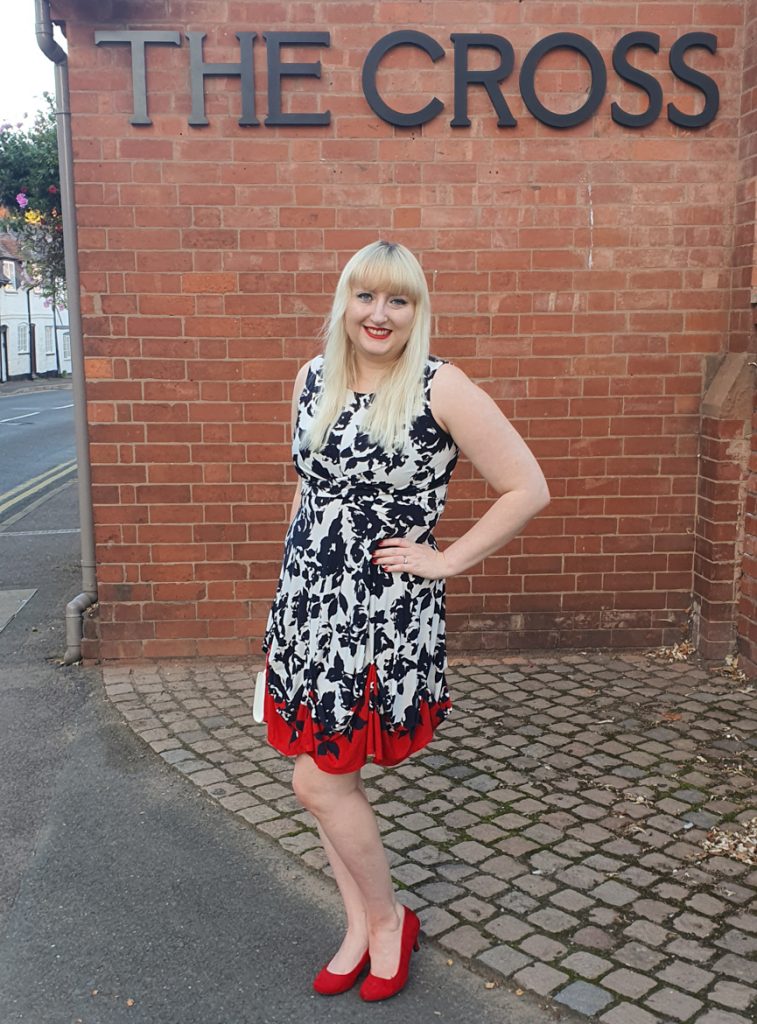 Outisde the Cross at Kenilworth - September 2020 Monthly Recap by BeckyBecky Blogs