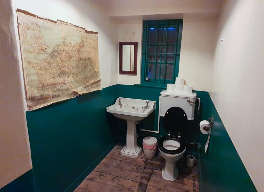 Period toilet - Station X escape room by TimeTrap Reading, review by BeckyBecky Blogs