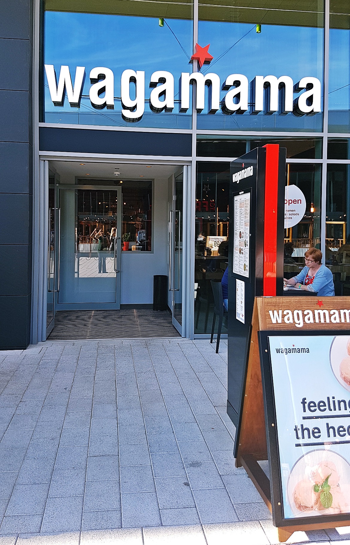 The exterior of Wagamama in the Village at White Rose Leeds - Wagamama Menu Pairing, Review by BeckyBecky Blogs