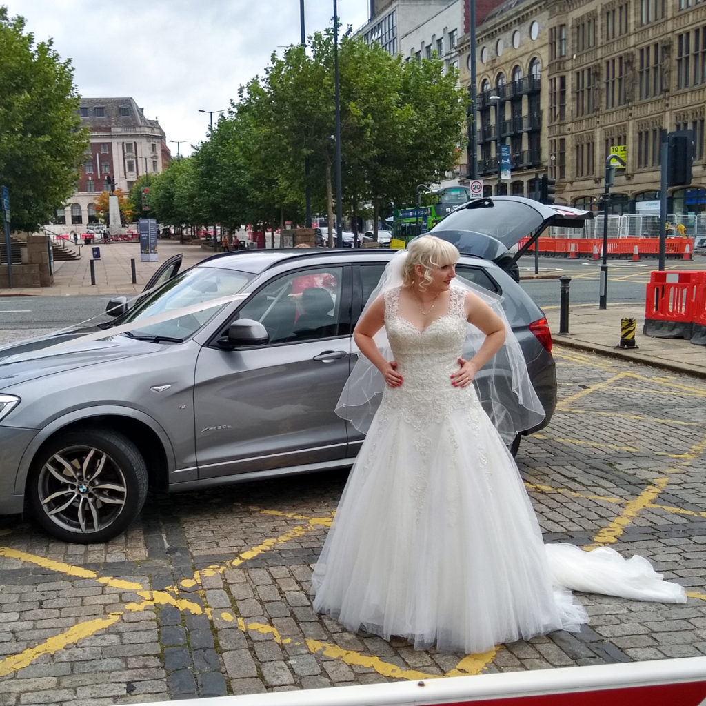 Arriving at Leeds Town Hall - Achievement Unlocked: Married by BeckyBecky Blogs