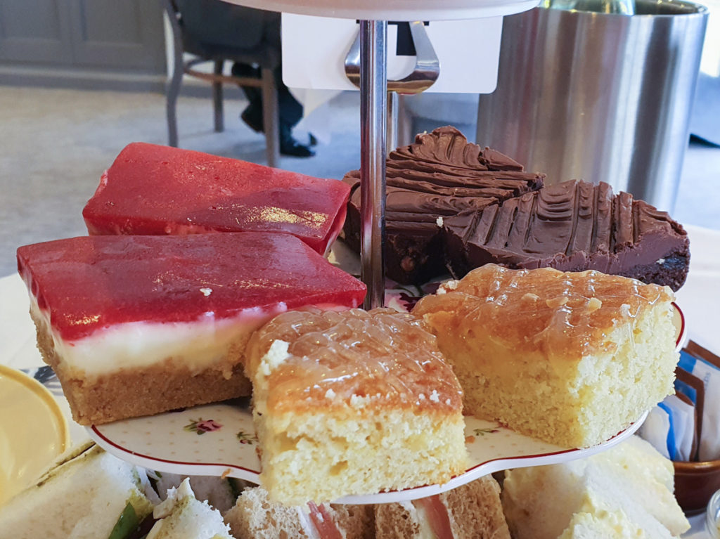 Desserts at Otley Golf Club - Achievement Unlocked: Married by BeckyBecky Blogs