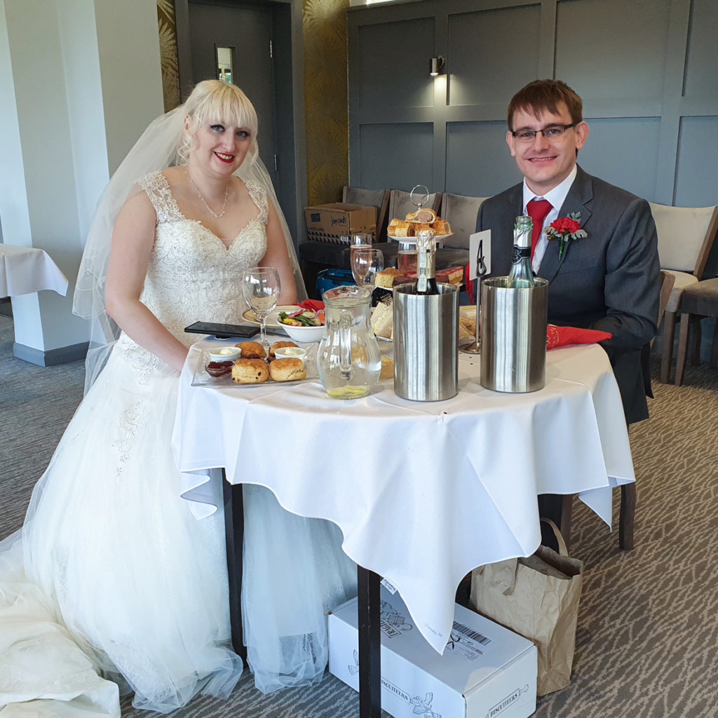 Our sweetheart table - Achievement Unlocked: Married by BeckyBecky Blogs